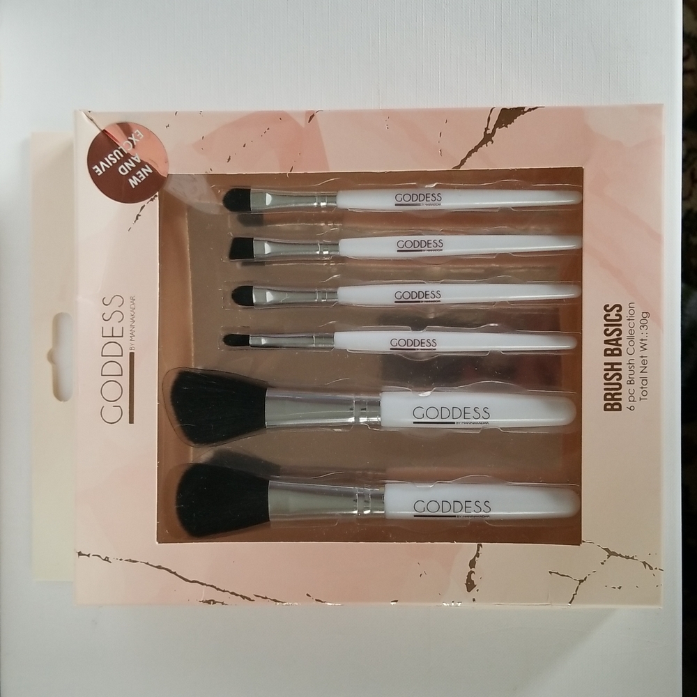 NiB Manna Kadar Beauty Goddess Brush Basics 6 Pc Collection Set